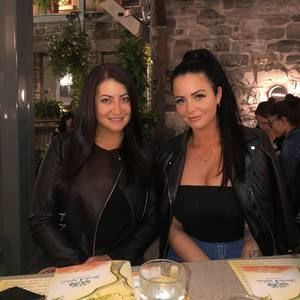 Meet your Posher, Tania